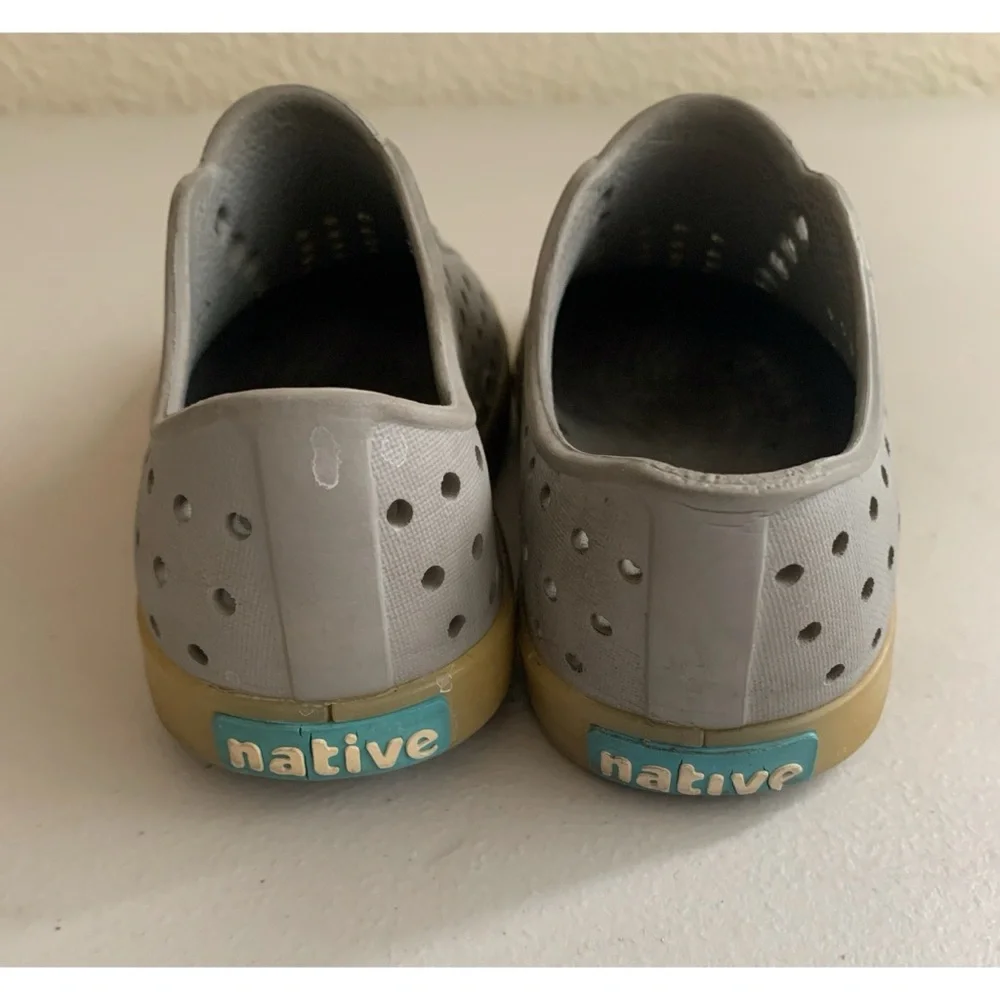 Native Kids Gray Jefferson Size C10